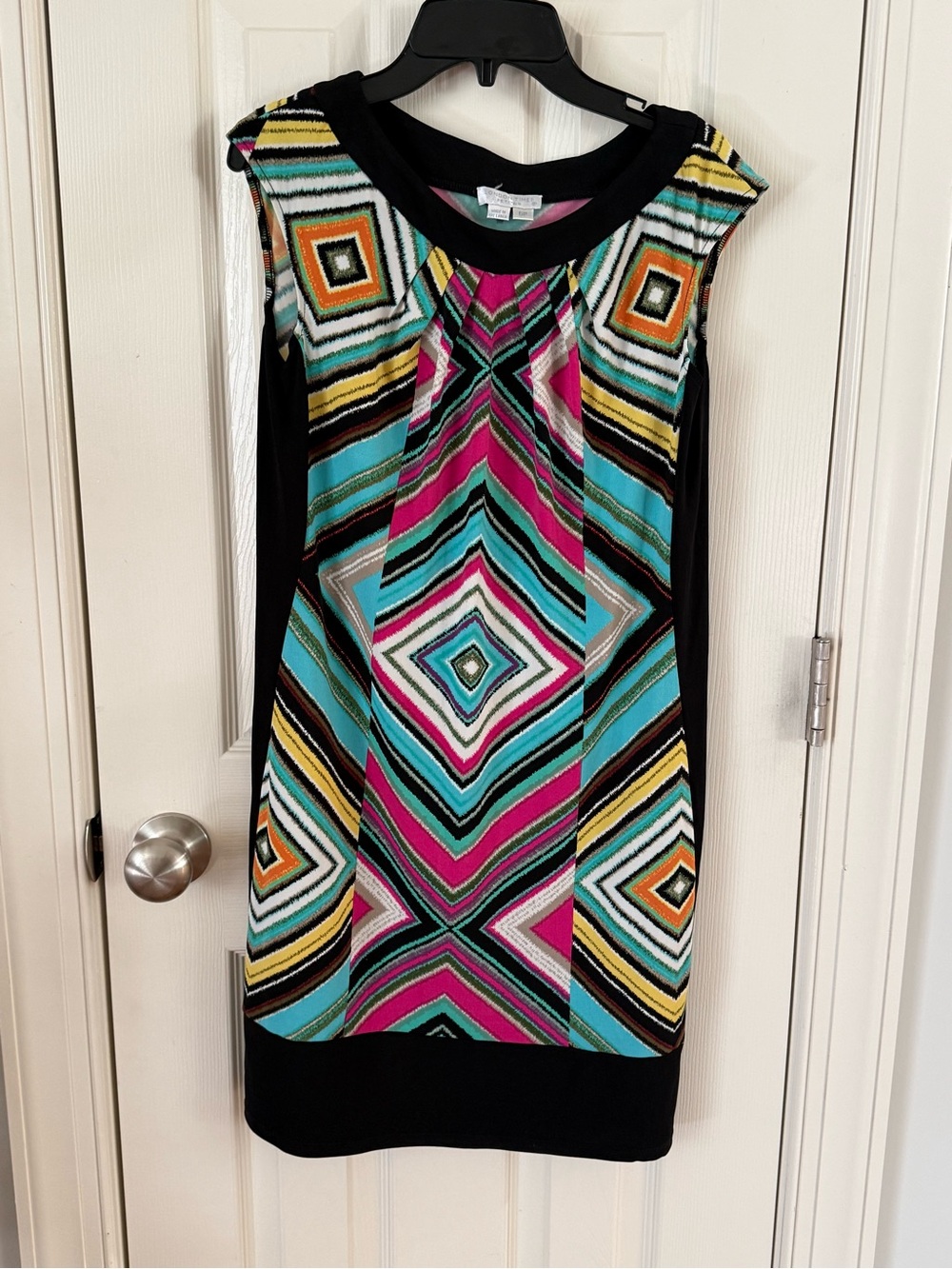 London Times Petites Geometric Print Shift Dress Size 6P Black Aqua Pink